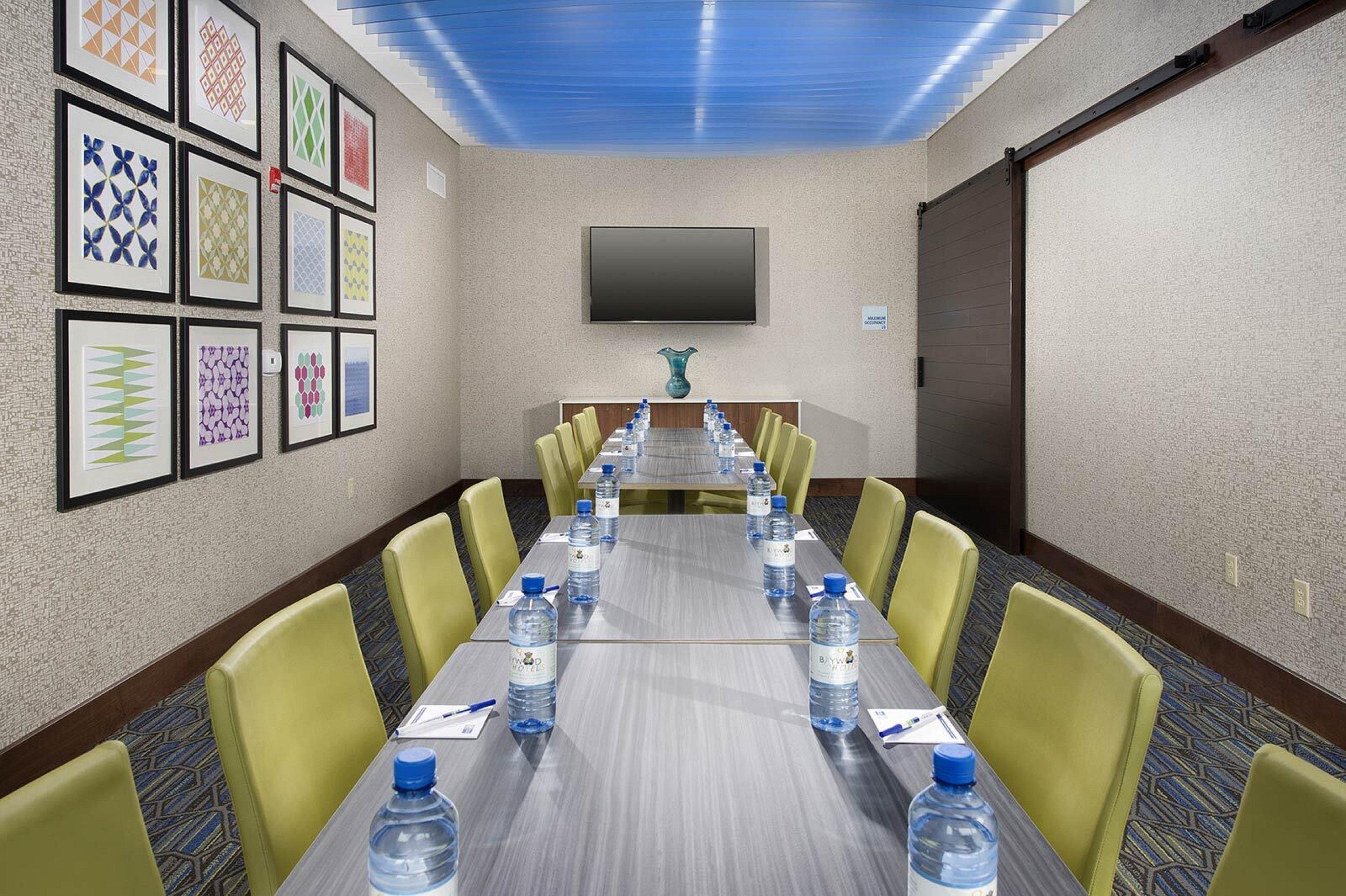 Holiday Inn Express Mccomb By Ihg Exteriér fotografie